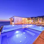 Hotel La Kumsal 3*
