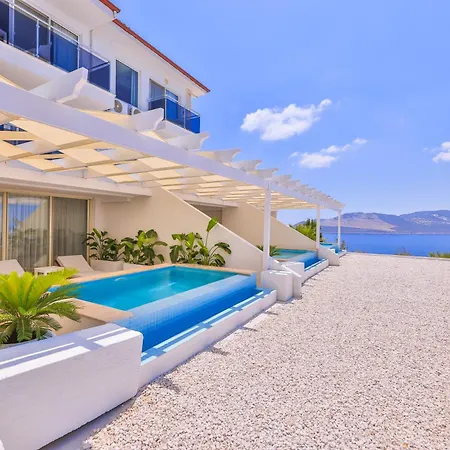 Hotel La Kumsal 3*